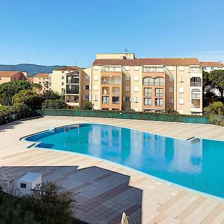 Lagon Bleu Bali * Фрежюс